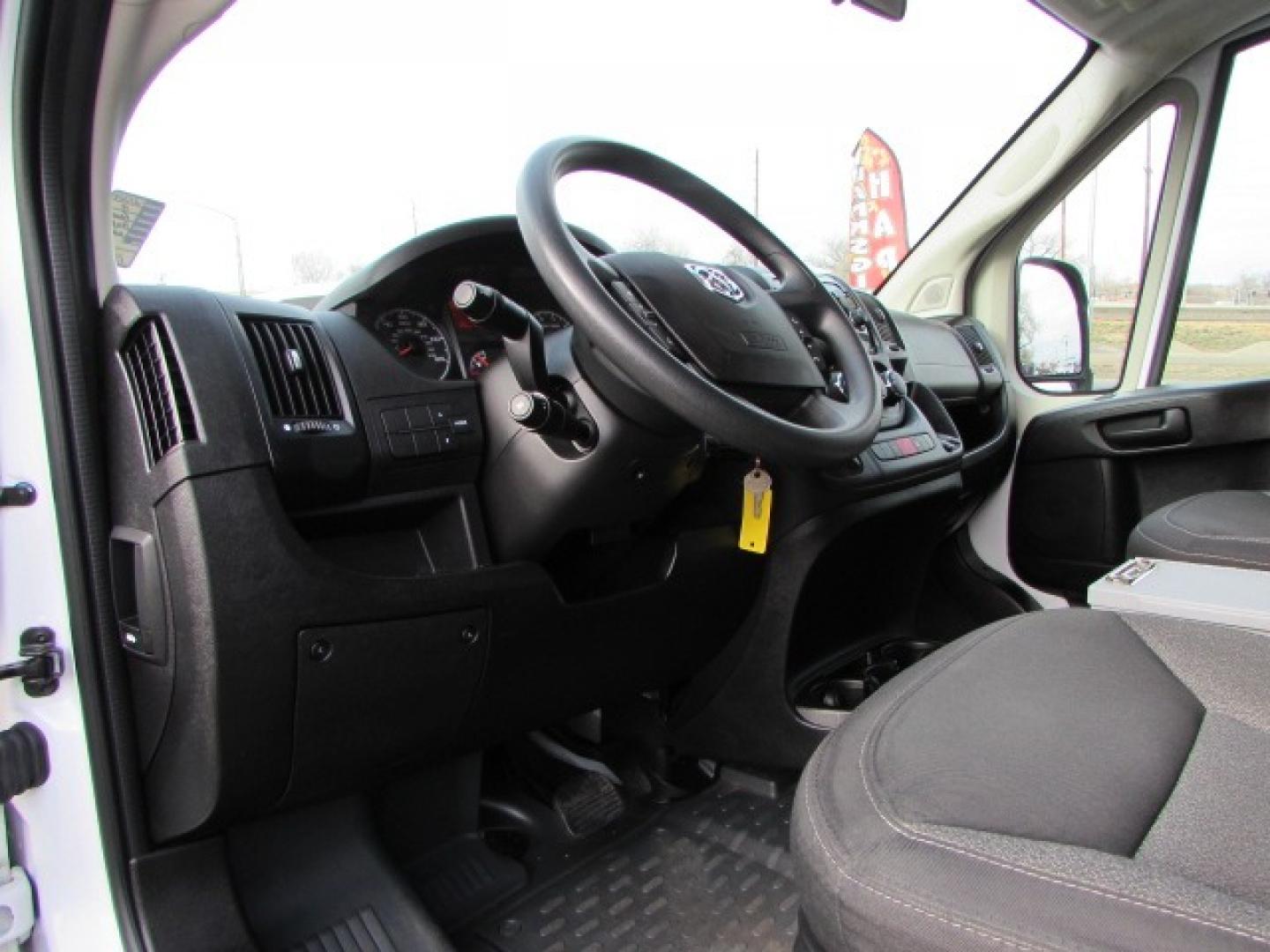 2018 White /Gray RAM Promaster Cargo Van (3C6TRVAG3JE) with an 3.6 24 valve V6 engine engine, 6 speed automatic transmission, located at 4562 State Avenue, Billings, MT, 59101, (406) 896-9833, 45.769516, -108.526772 - Photo#10